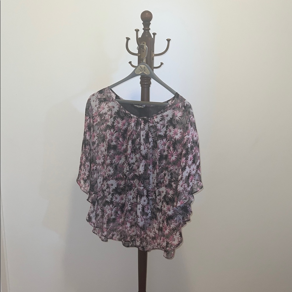 Roz & Ali Floral Blouse - Pink and Black